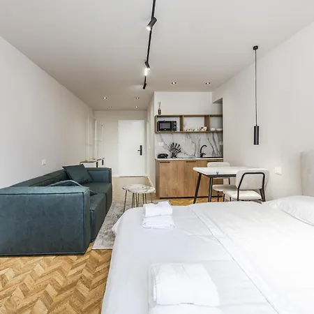 Cozy - Serenitas 2 By Pikhost Appartement